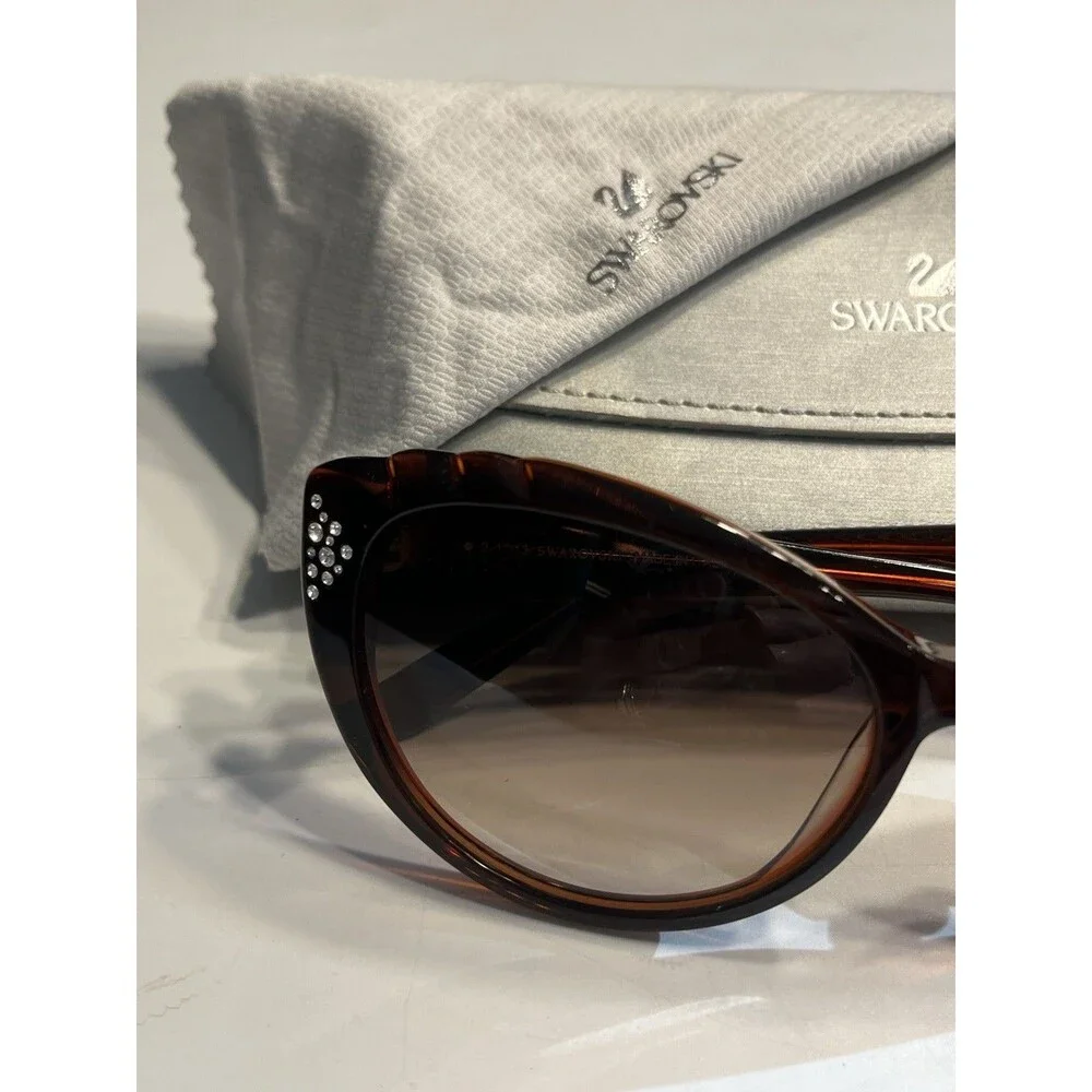 SWAROVSKI Daisy Crystals Brown Frame Sunglasses SW55 45F 58-15 135